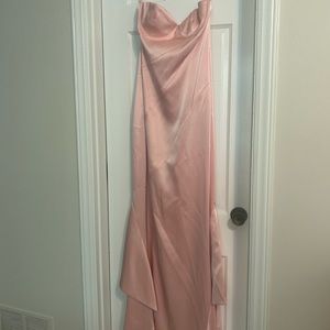 ALICE AND OLIVIA PHAEDRA DRESS. never worn. NWT. size 4